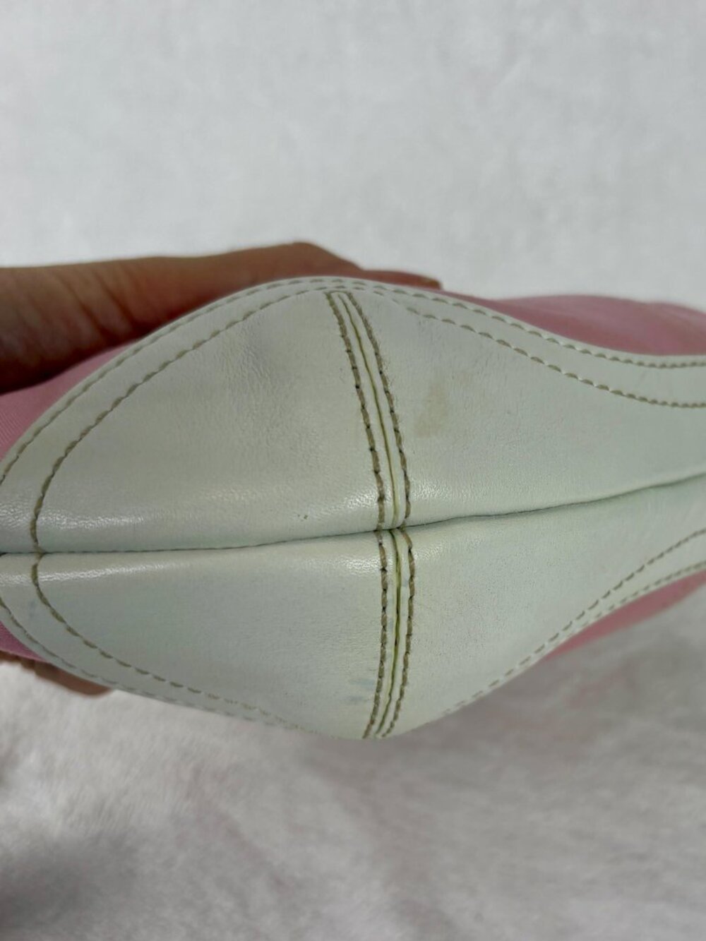 Vintage Y2K Coach Hampton/Soho Small Baby Pink Canvas Hobo - Picture 9 of 16
